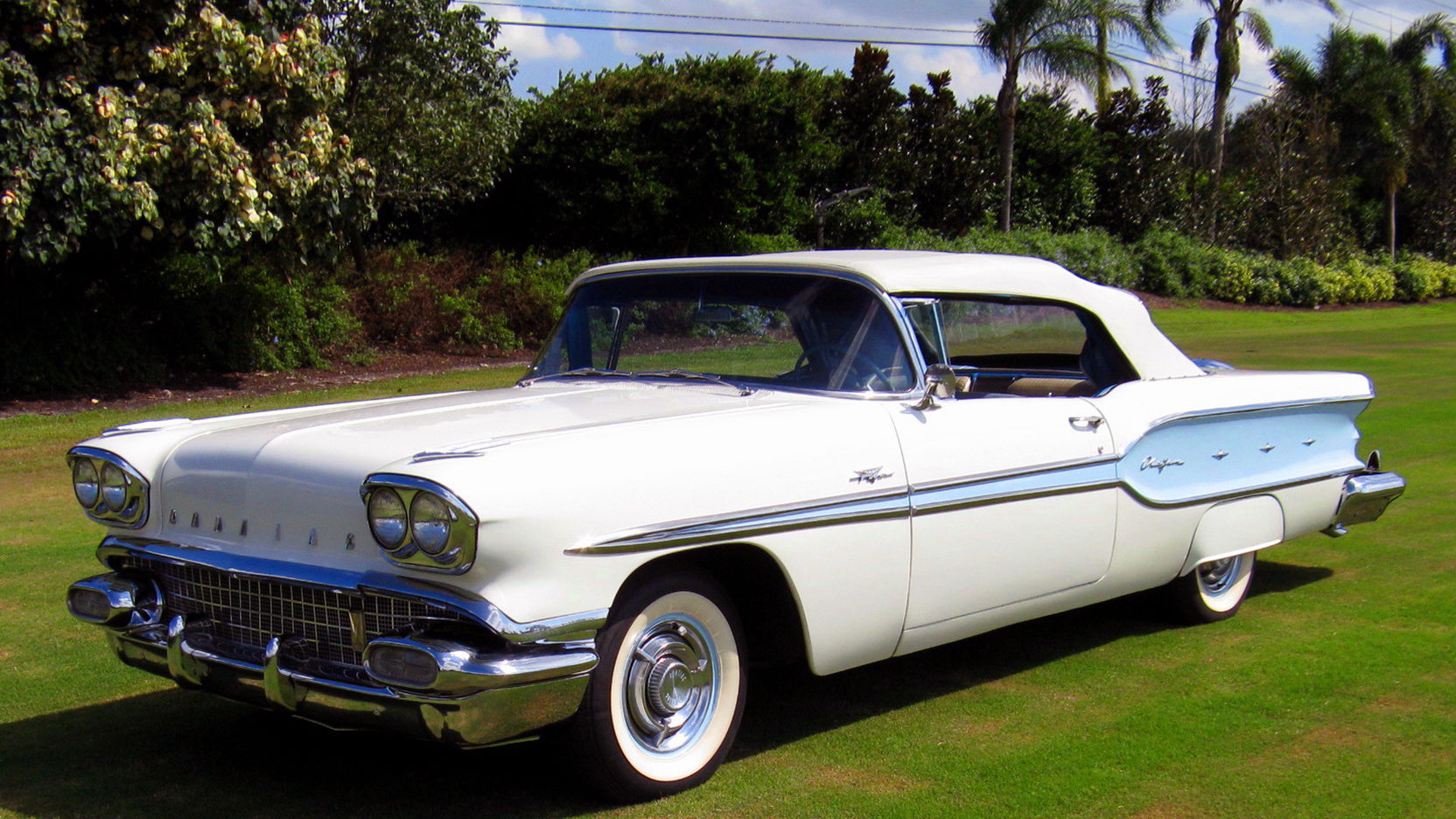 1958 PONTIAC CHEFTAIN