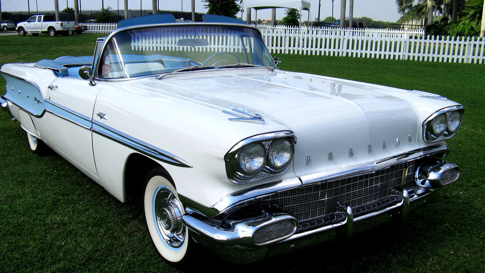 1958 PONTIAC CHEFTAIN