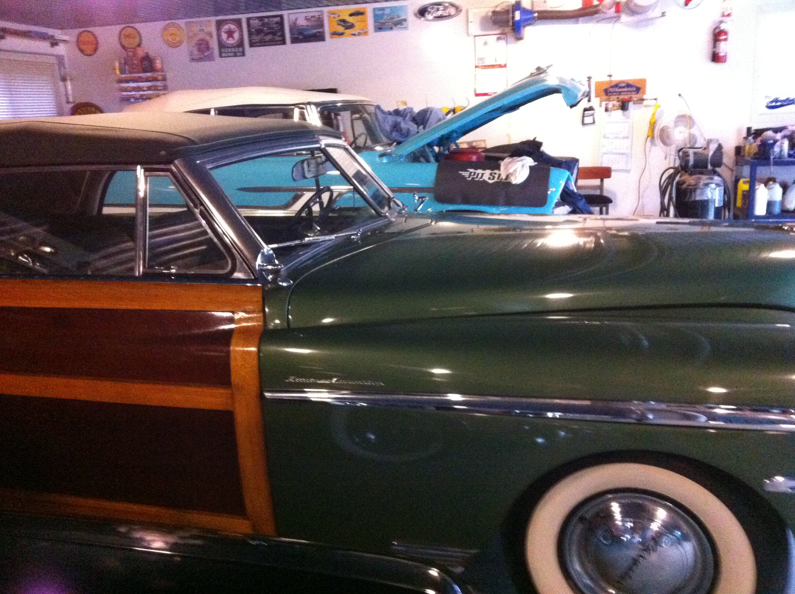 1949 CHRYSLER TOWN AND COUNTRY WOODY CONVERTIBLE