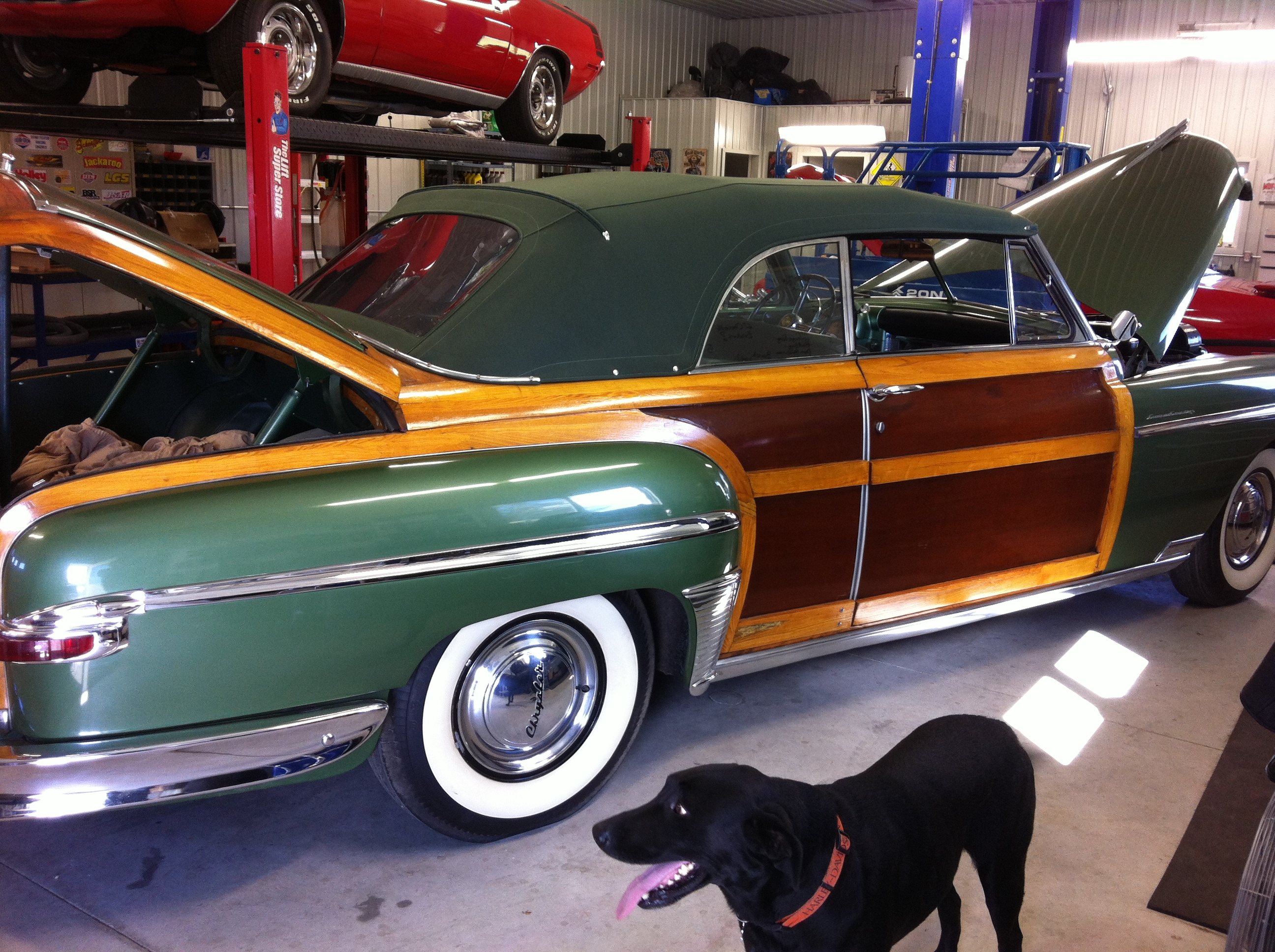 1949 CHRYSLER TOWN AND COUNTRY WOODY CONVERTIBLE